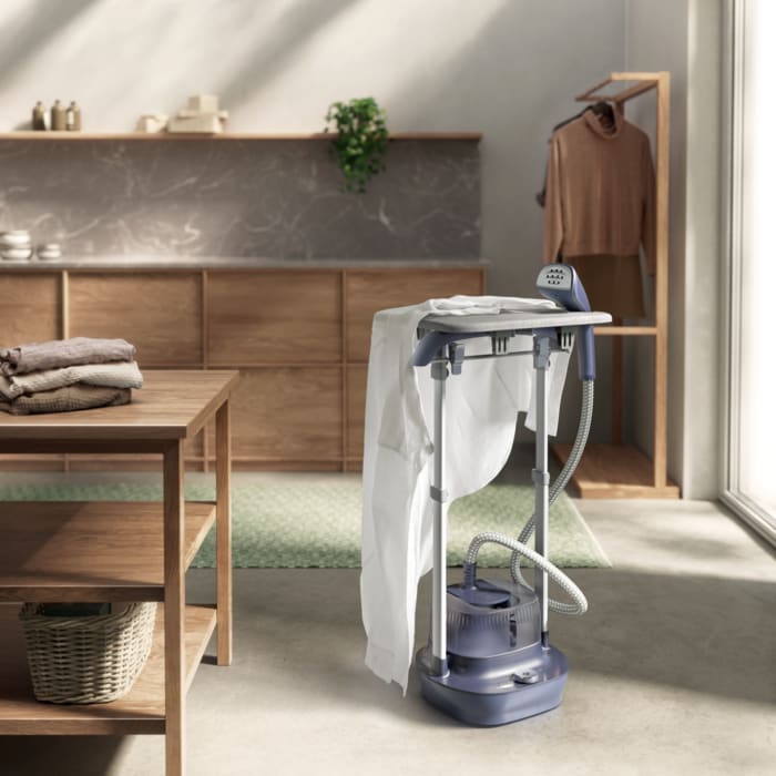 Electrolux - Buharlı Kırışıklık Giderici - E7US1-4MN